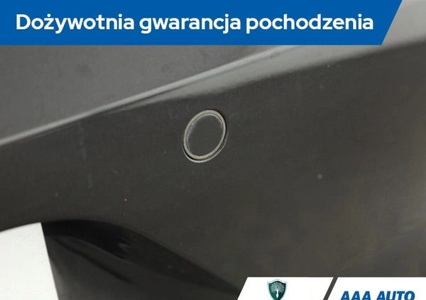 Volkswagen Passat cena 86000 przebieg: 56581, rok produkcji 2020 z Tuszyn małe 232